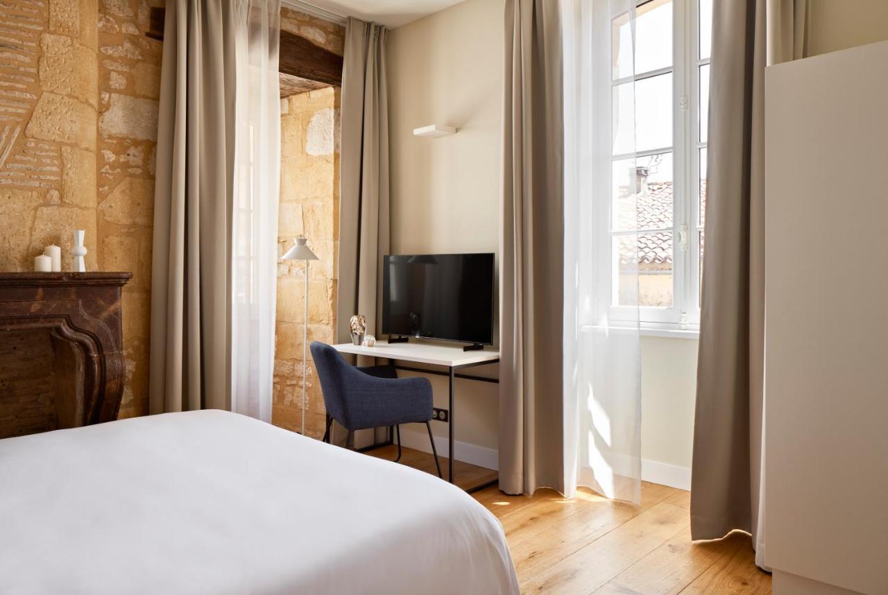 Hotel Le Chevalier Bleu Монпазие Екстериор снимка